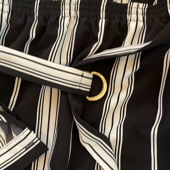 Long sleeve dress - Picture 3 of 3